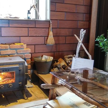 Amakusa West Coast Backpackers Fu-Raibou Hostel Exterior photo